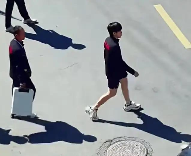澳门见！今晚入场不见头哥身影，原来头哥已经悄悄回北京啦！9.1乒超联赛晚间场的比