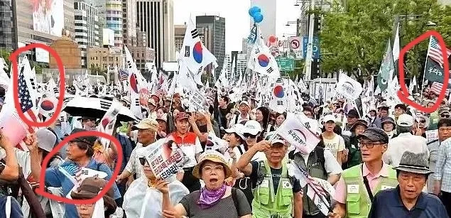中国制造太猛，韩国人急眼了











韩国街头简直炸开了锅！一群人举