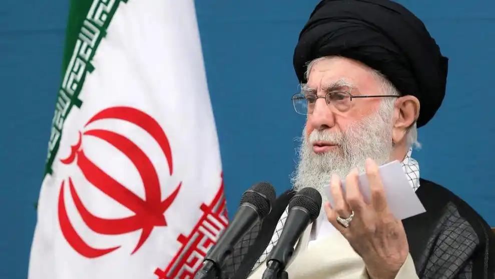 消失18天的哈梅内伊，突然对特朗普下追杀令！全球穆斯林都要听令