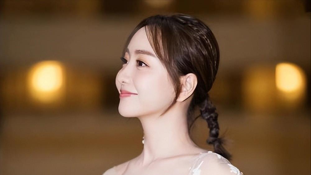 43岁仍单身，演艺生涯坎坷多年，杨蓉这次能否彻底翻红？