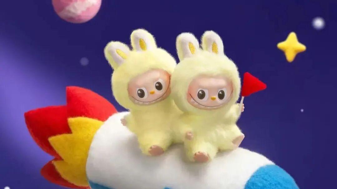 LABUBU和凯蒂猫双双拍摄电影：符号化IP向叙事化IP狂奔