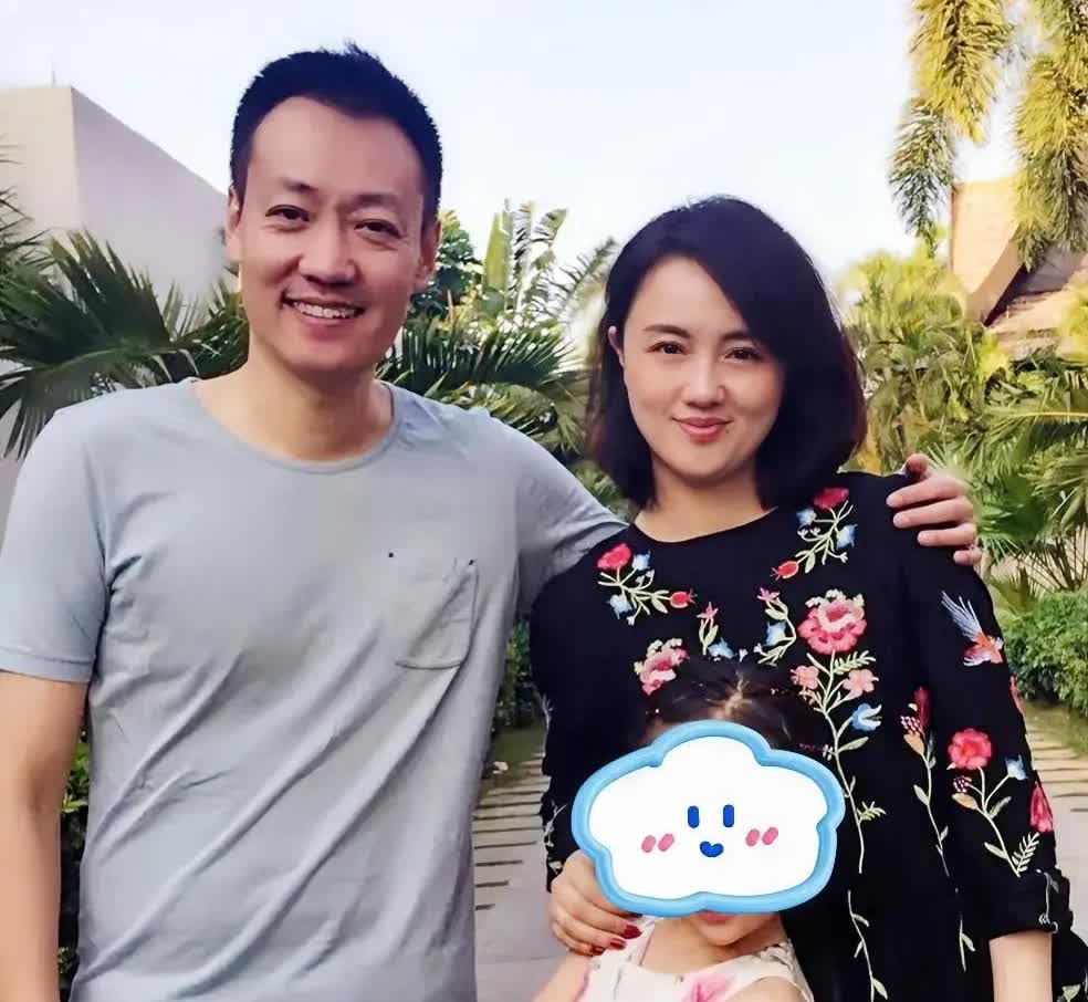 朱媛媛所有女人上了一课，
结婚不一定要找有钱的，
也不一定要找帅的，但一定要
