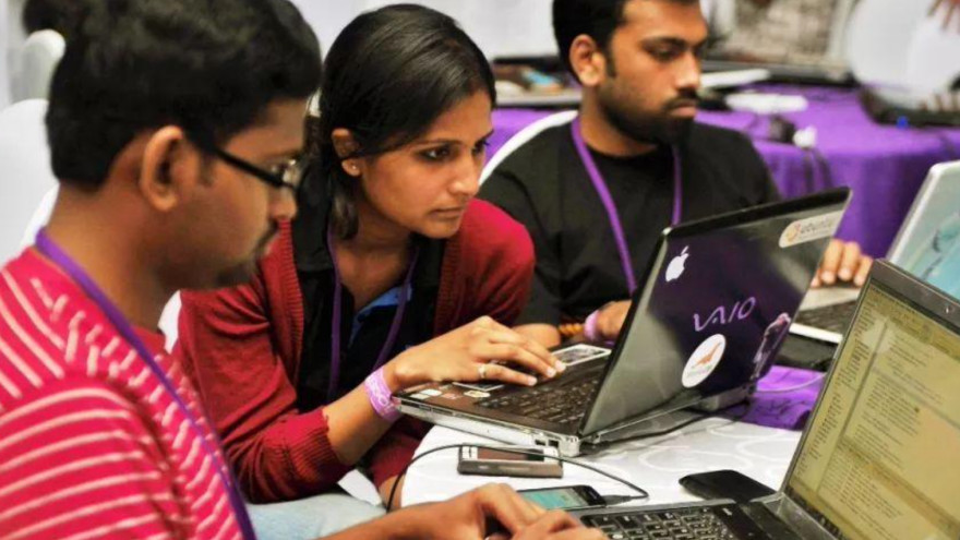 印度还需要多少年才能完全超越中国？只要这两点不改，就永不可能