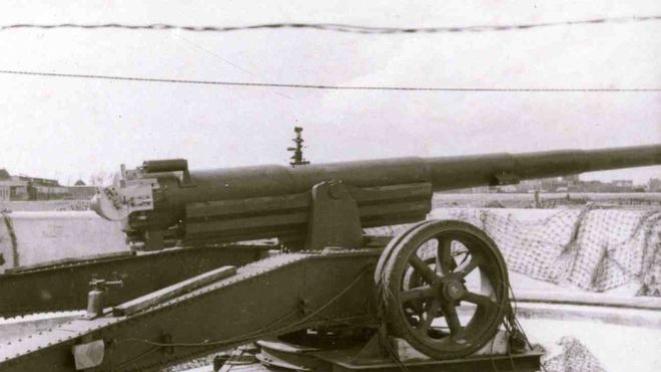 二战老照片 比利时德军的岸炮 还是缴获了法国的