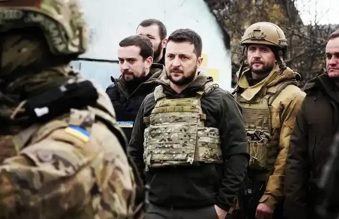 红军城陷落24小时！泽连斯基欲见普京遭拒，俄乌谈判现“新剧本”
7月23日，俄军