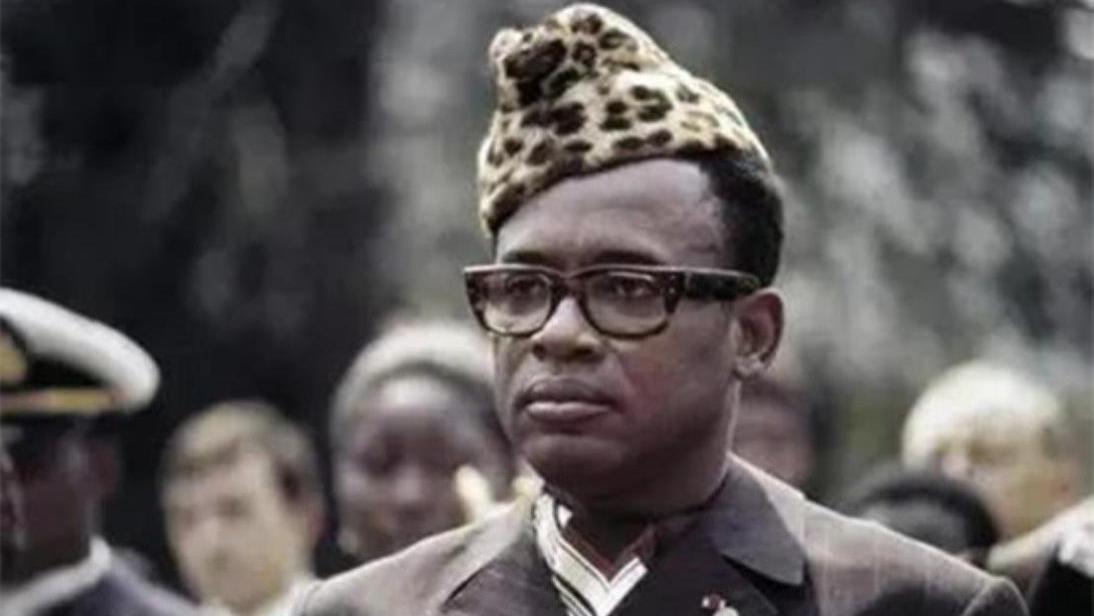 蒙博托：从底层学子到刚果 “窃国者”，靠美国扶持敛财，让国家坠入贫困深渊