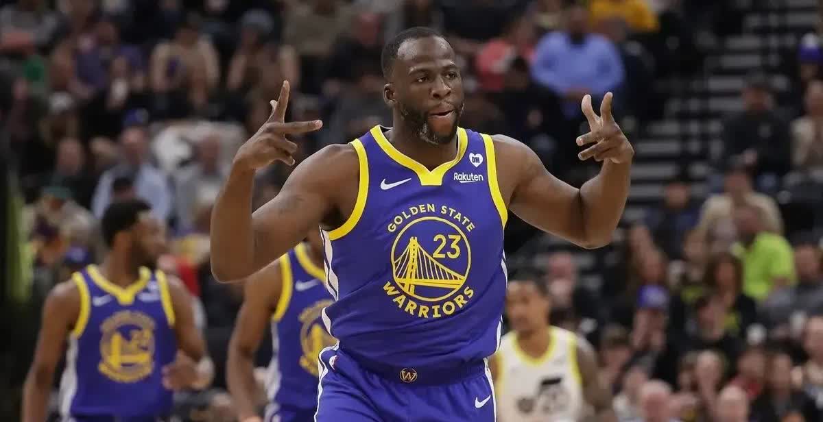 整活！正在参加中国行的NBA勇士队球星德雷蒙德-格林今晚参加了街球厂牌集梦116