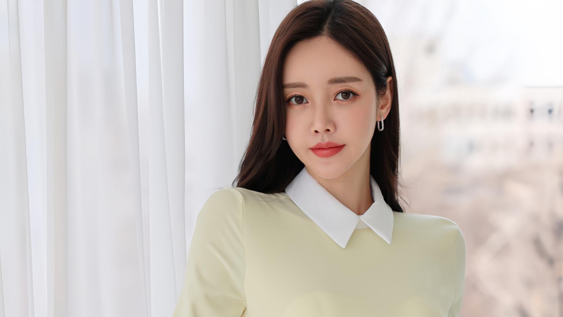 踏青南陌回，倚醉开娇靥，今夜更同行，忍笑匀妆脸