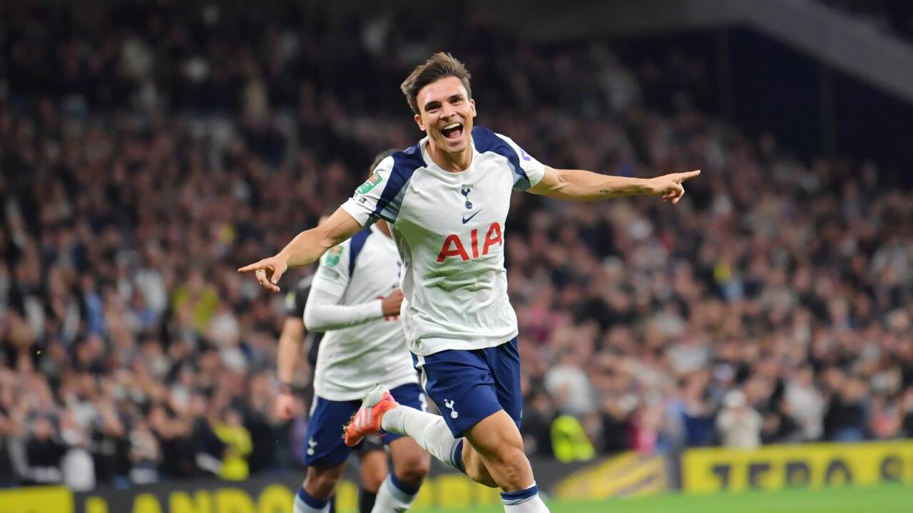 拜仁最硬的腰，却让英超捡了宝！