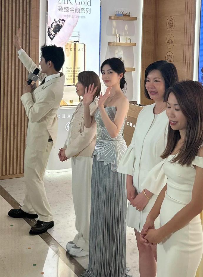 果然女明星和其他人果然有次元壁，看白鹿就知道了