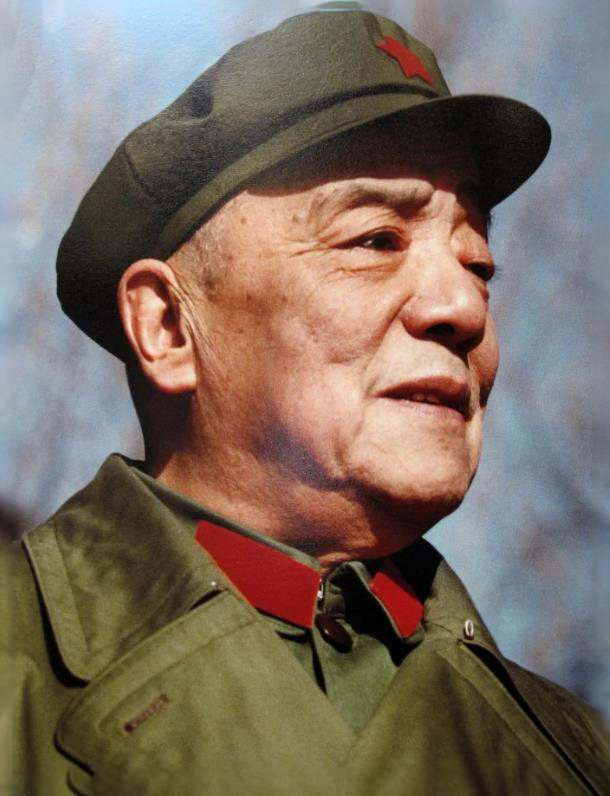 杨尚昆曾透露，因为做了这两件事，对不起彭德怀