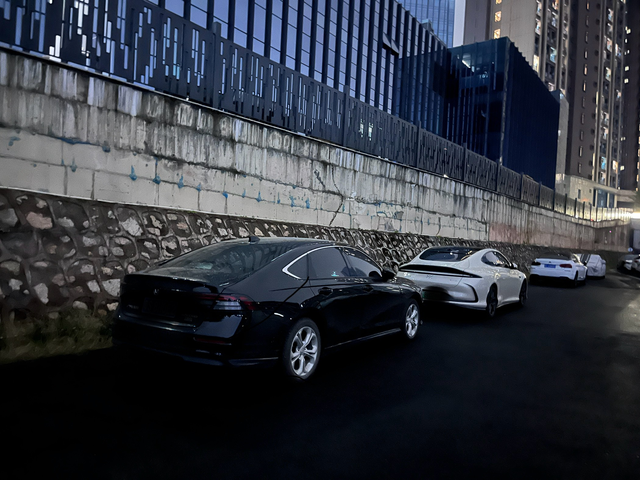 改轮毂有没有建议啊
开了快一年了 一直都想改轮毂 19寸是好看 但预算有限 还要