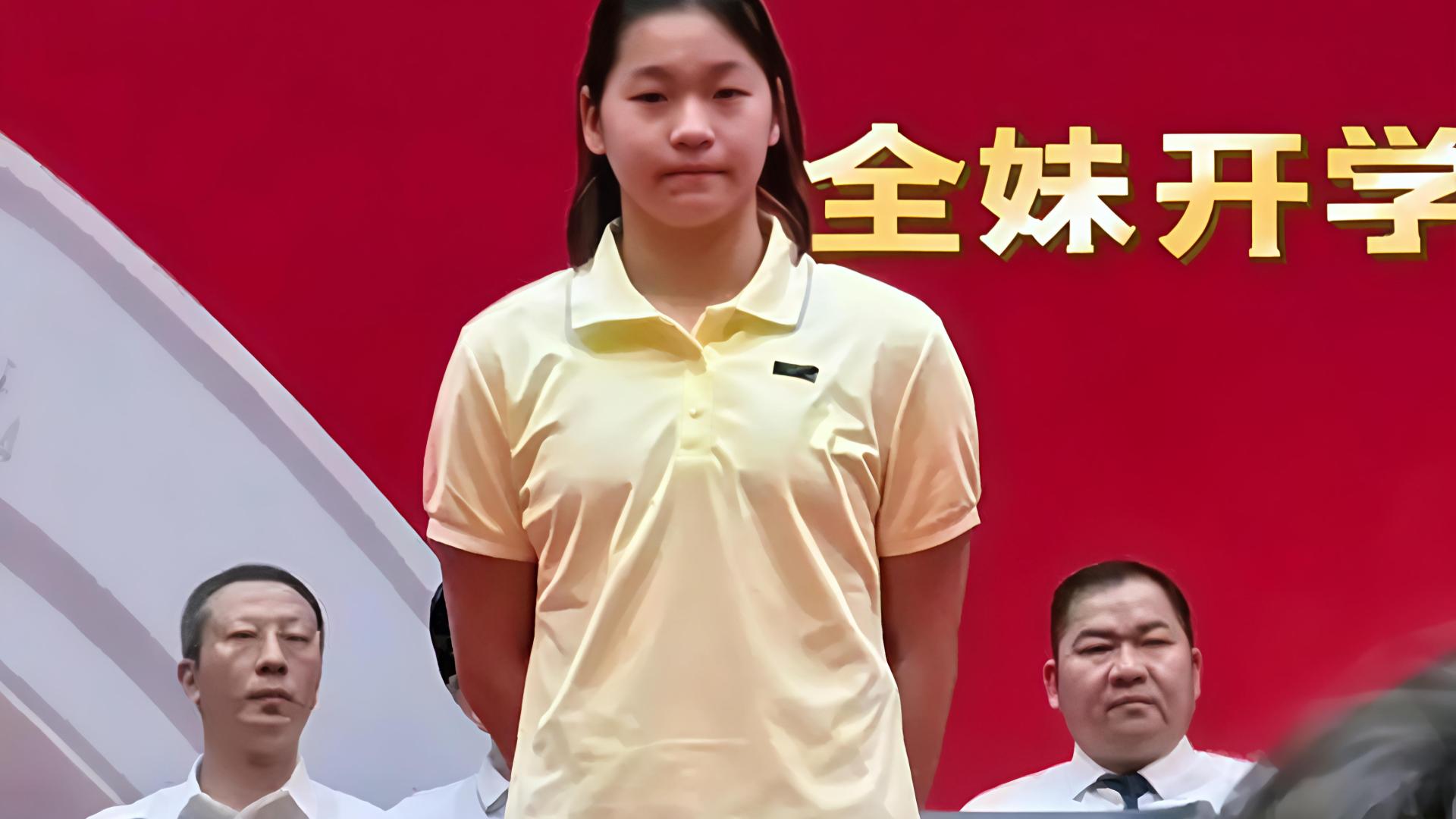 请允许“全红婵”不完美：放下冠军滤镜，看见一个18岁的女孩