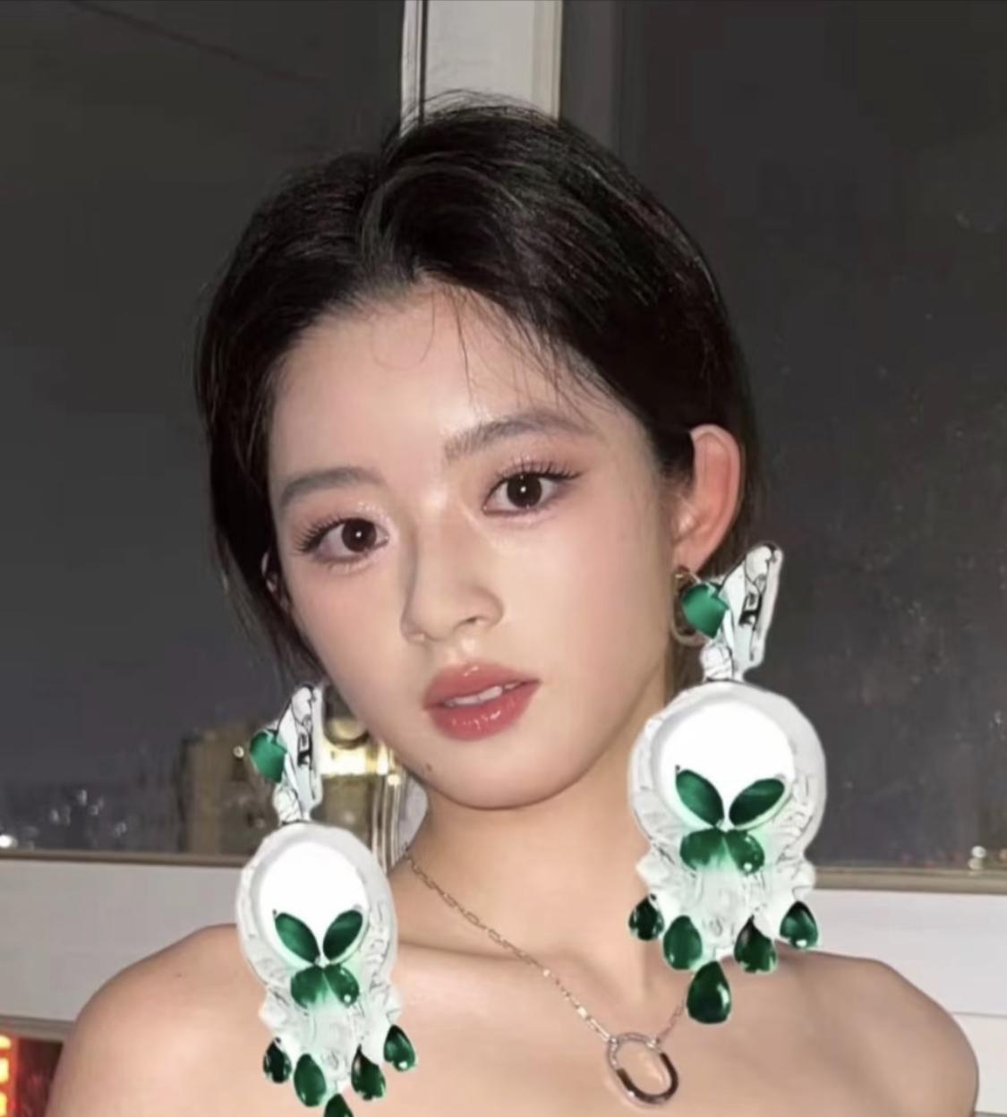 天下老娘我最美[耶][耶][耶][耶][耶][耶]
你能拿我怎么着[灵光一闪][