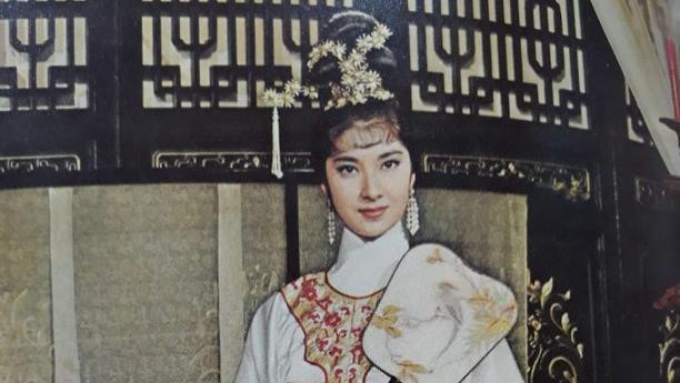 她是华语影视史上首个聂小倩，也是香港古典美人标杆