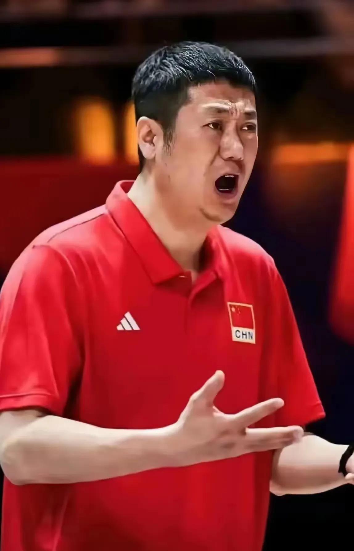 赵勇的心乱了？
赵勇启用高意
就证明他的“芳心已乱”
你就是喜欢上海女排的队员，