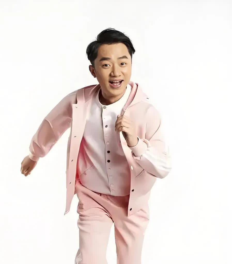 最近被王祖蓝刺激到了！这哥们儿才来内地没几年，前两天妹妹结婚随手买了套房子当礼物