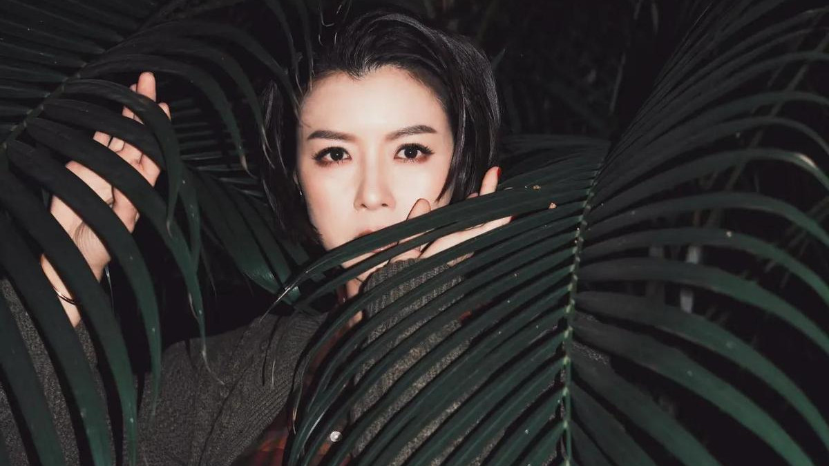陈茵媺晒出自我最新写真照——自我有的不只是甜美