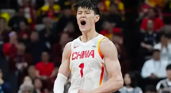 随着今晚CBA全部结束，4个没想到！