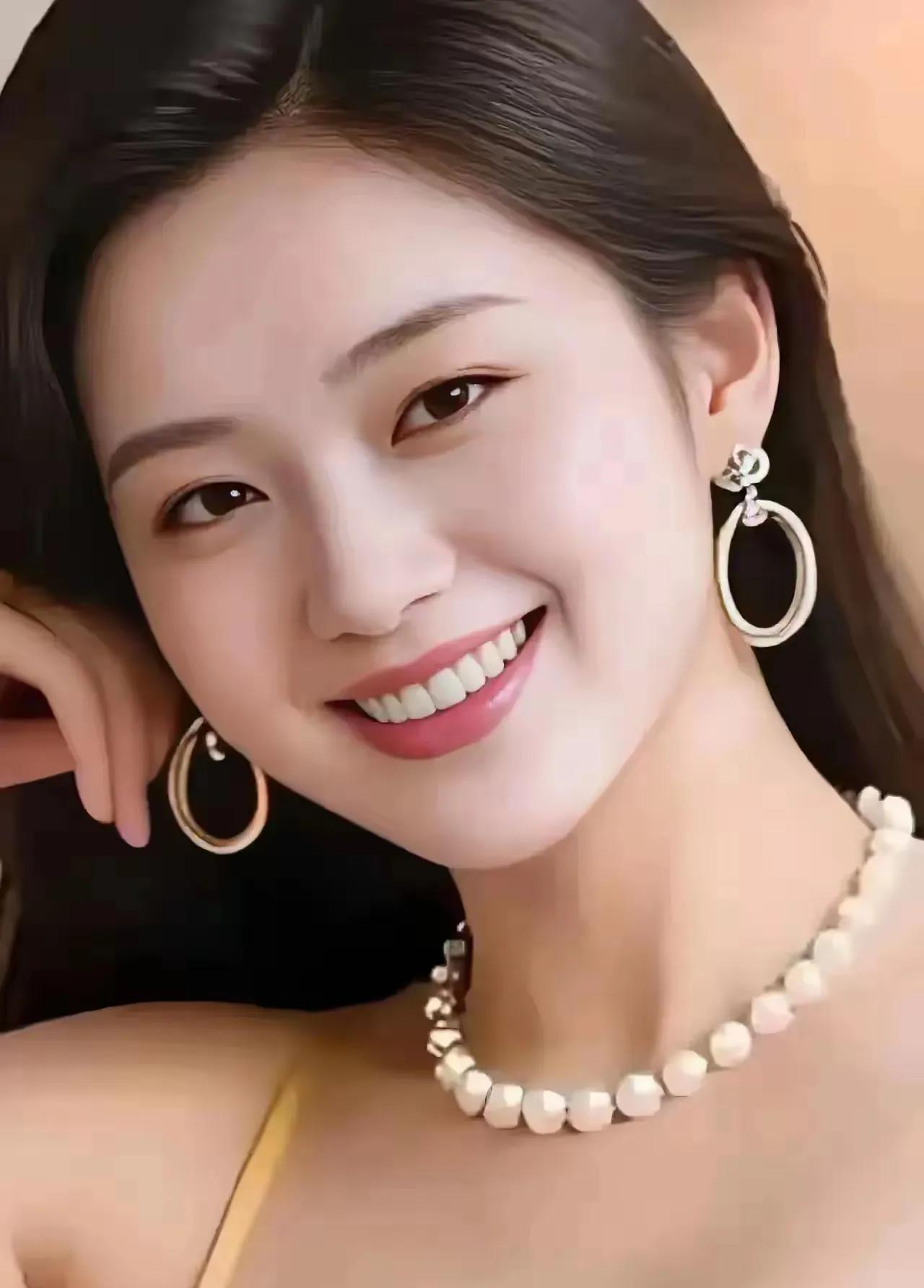 喜看淑女成佳媳，
如花似玉家中妻。
沉鱼落雁皆逊色，
……请友续句
【端庄贤惠情
