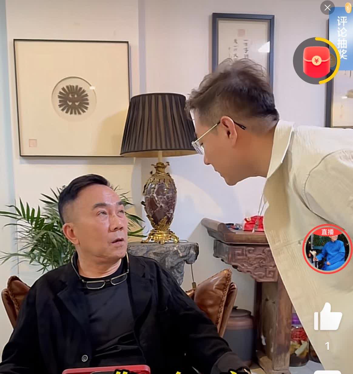 杨议最后通牒喊话侯耀华：你一会一变，属猴的啊！七十二变，再变就没人管你了！
 