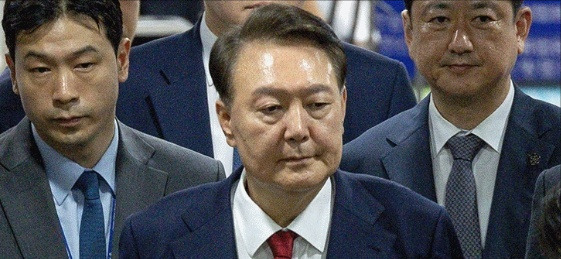 尹锡悦又进去了，韩国总统真难当











韩国总统真邪门，卸任就出事