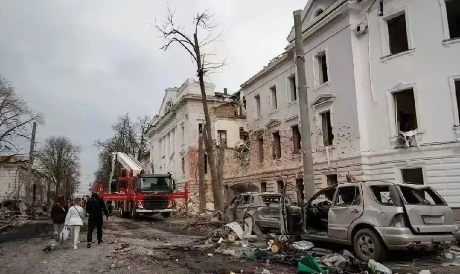 俄乌冲突美国调解











美国特使凯洛格怒斥袭击苏梅地区，比喻其为