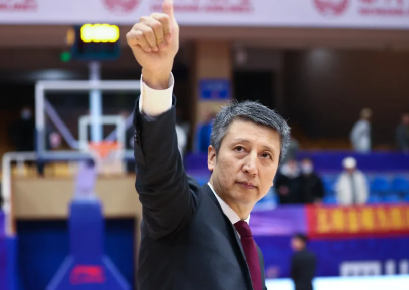 国家队存在的严重问题
问题核心就是教练选择的球员出了严重的差错。
我看了这么多年