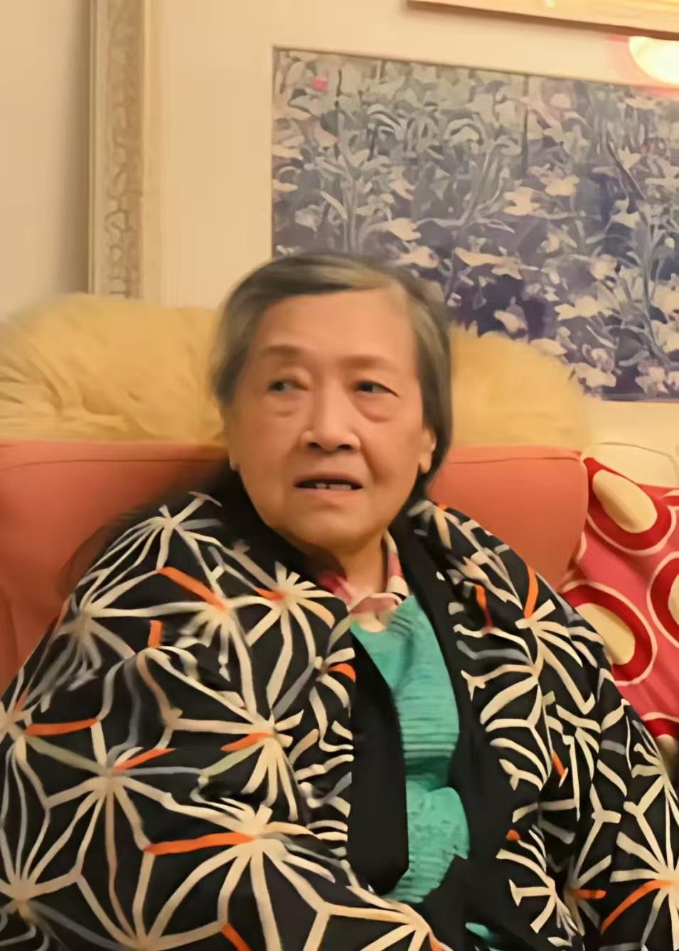 著名歌唱家朱逢博88岁高龄了。
小编是听着朱逢博老师的歌曲长大的，岁月悠悠，今年