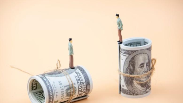 山海：黄金继续走高，进入下一个上涨平台！