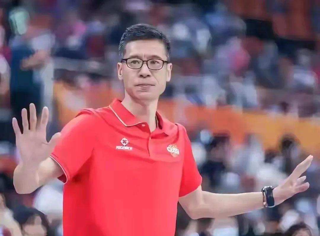 中国大运女篮战胜美国夺冠，
李笋南教授已手握两个大运女篮冠军，
成都大运时，
李