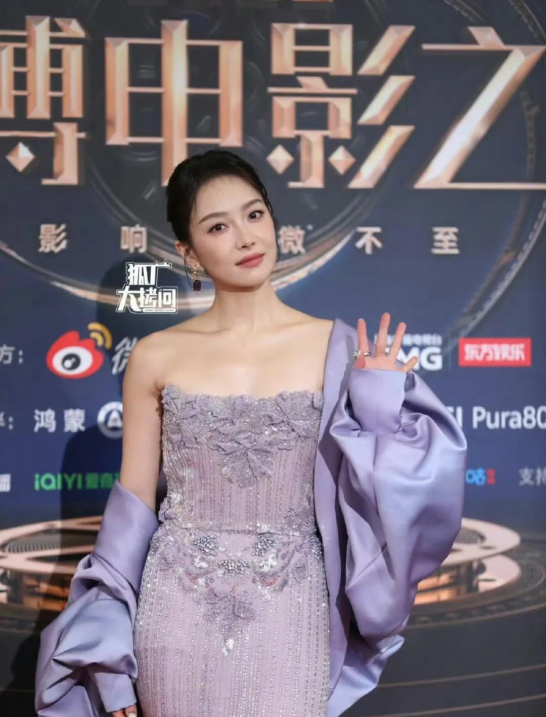 #女明星电影之夜造型#太漂亮了！！每一个姐姐都特别养眼～生图都毫无畏惧！ 宋茜 