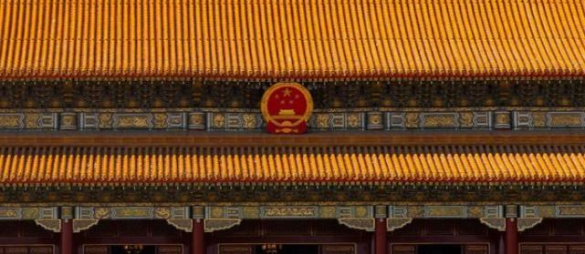 现在的天安门是秘密新建的，原来的早已被拆除？1969年国庆后，毛主席下令“原样不