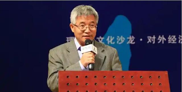 “中国创新想赶上美国？我活着的时候是没戏!“2014年，北大教授张维迎竟然毫不犹