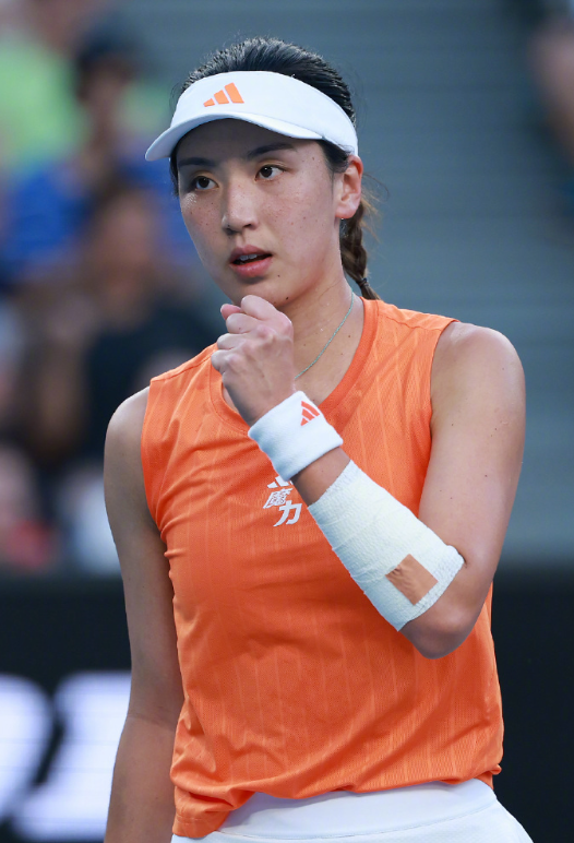 王欣瑜首次打进澳网16强女单第三轮，王欣瑜以7-5 6-4复仇13号种子诺斯科娃