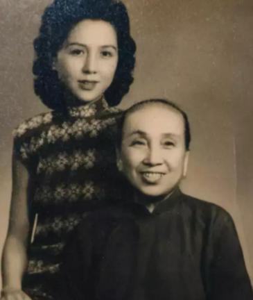 1983年，时隔30年，郑洞国将军的前妻陈碧莲跟他提出了复婚的请求，郑洞国沉思了
