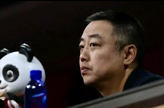 说说刘国梁辞职的原因？

刘国梁辞职挺突然的。官方说是为了洛杉矶奥运会备战、新老