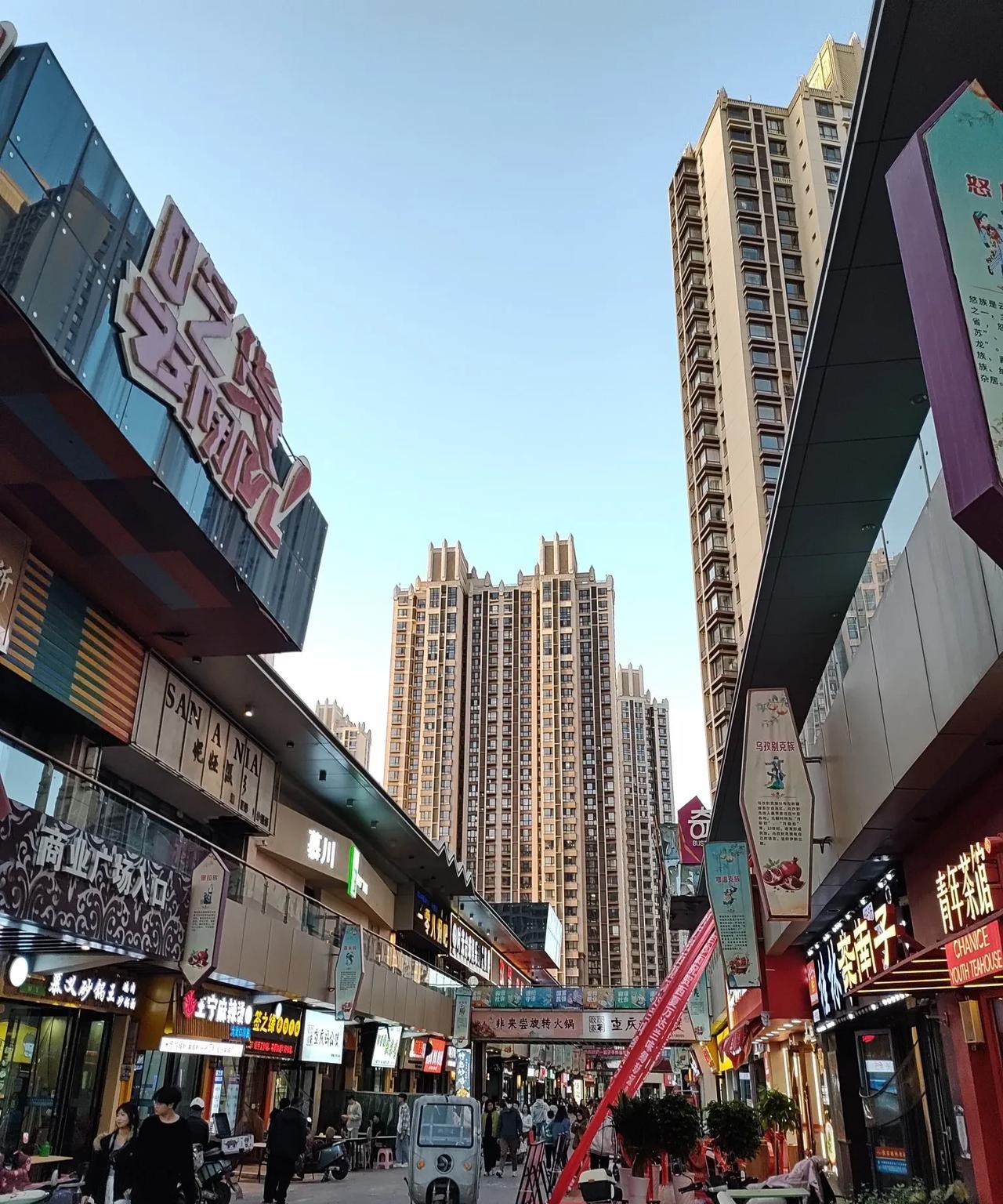 读什么大学其实都是好的，只要能去读大学，人生的体验和经历都会和没去读大学的同龄人