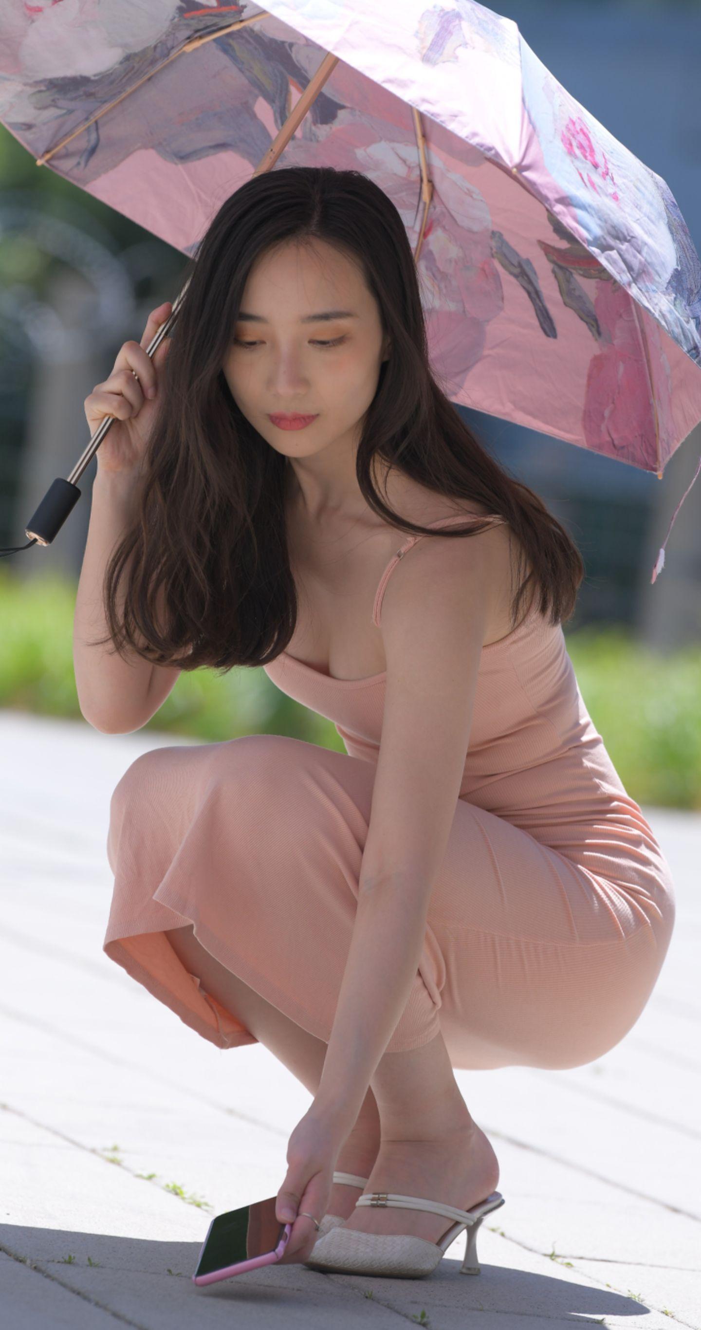 大表姐说电脑好像中病毒了，弹窗关不掉让我看看。