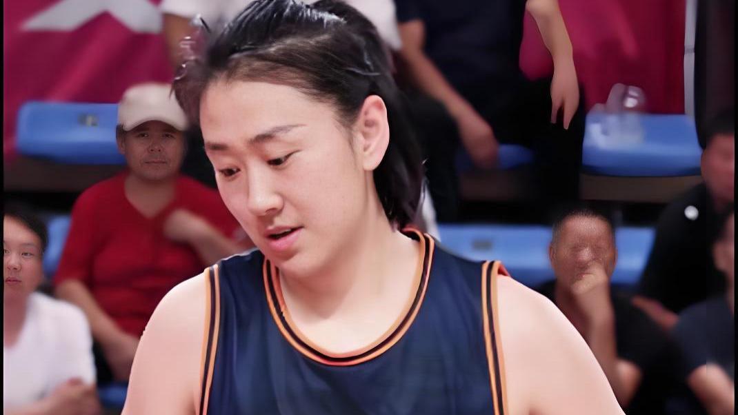 全运会女篮决赛国手表现排名：两人接近满分，李梦难言及格