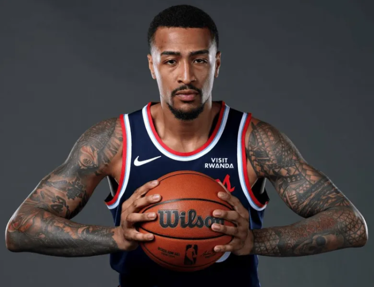 快船将把约翰-科林斯推向交易市场，希望找到更具影响力的球员。
科林斯价值2660