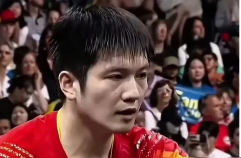 樊振东，这位在巴黎奥运会上孤身扛起男单重任的国乒悍将，究竟以怎样的意志力征服了世