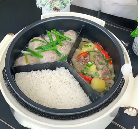 第一次见这样的电饭锅[捂脸][捂脸]
