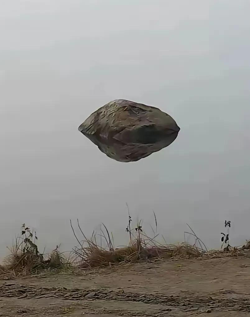 你第一眼是否以为是悬浮于空中的石头？[捂脸][捂脸][捂脸]