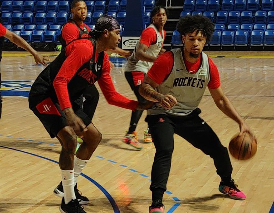 作为火箭队的二队，发展联盟下属的毒蛇队一直是一支劲旅。毒蛇队有很多球员其实都值得