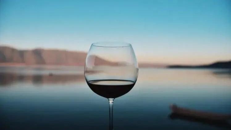 撕掉所有标签，我只定义我自己