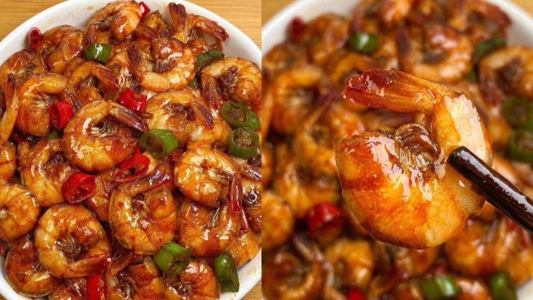 麻辣虾尾：香辣鲜嫩，一口入魂