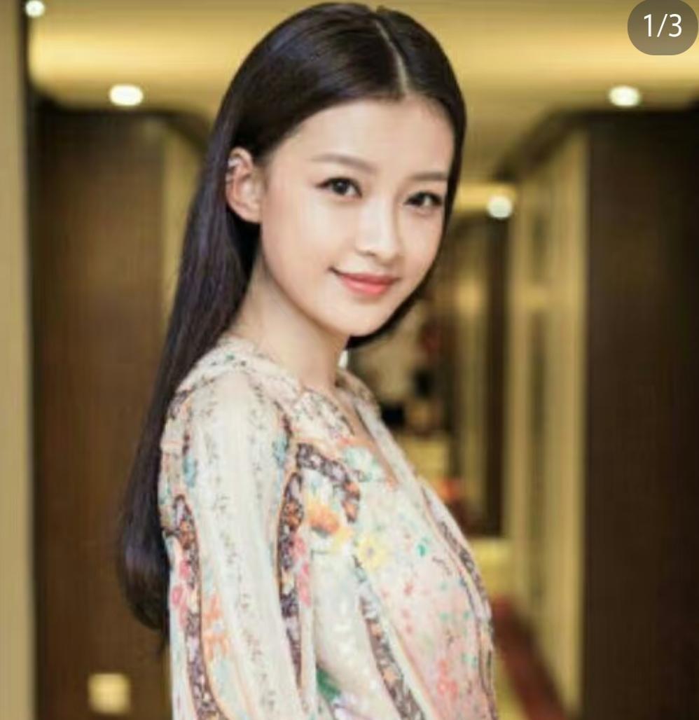 《从模特到演员！孙怡出道即被影帝青睐，24岁当妈，凭多部好剧获认可》