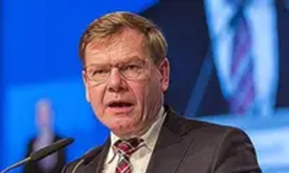 德国外长为德国总理脸上贴金：默茨改变了特朗普对普京的态度。



最近，德国外交