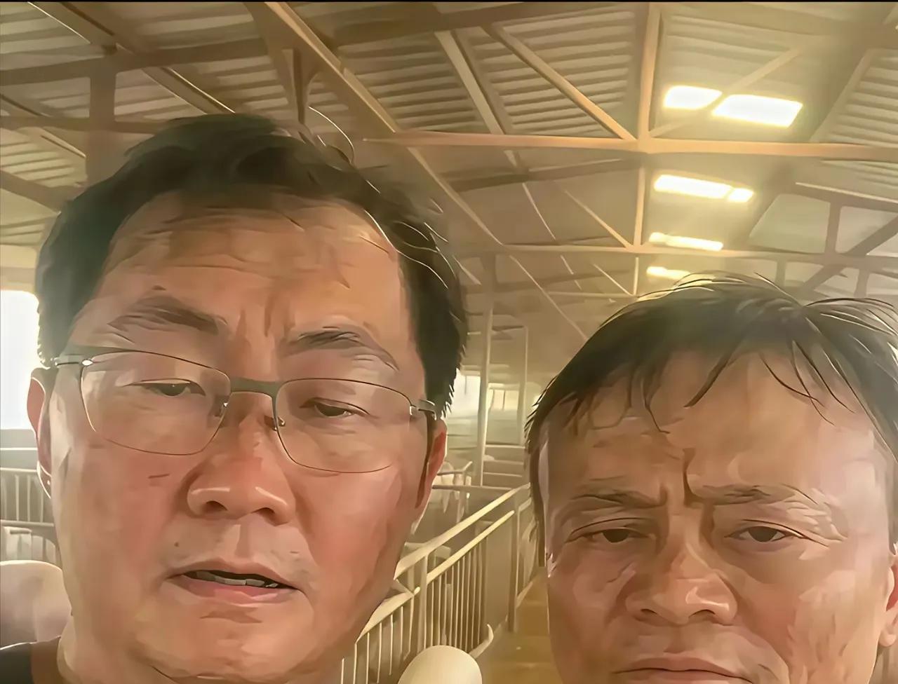 今天，在文庙广场逛街的时候，我瞧见一个60多岁的老太太在给人看相算命。我便从网上